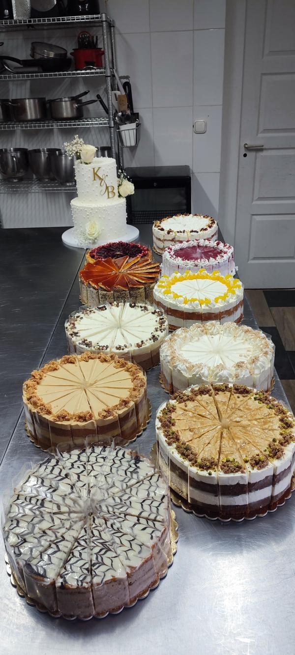 Hogyan készül egy torta az ötlettől az asztalig?